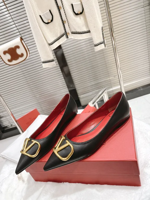 Valentino Shoe 